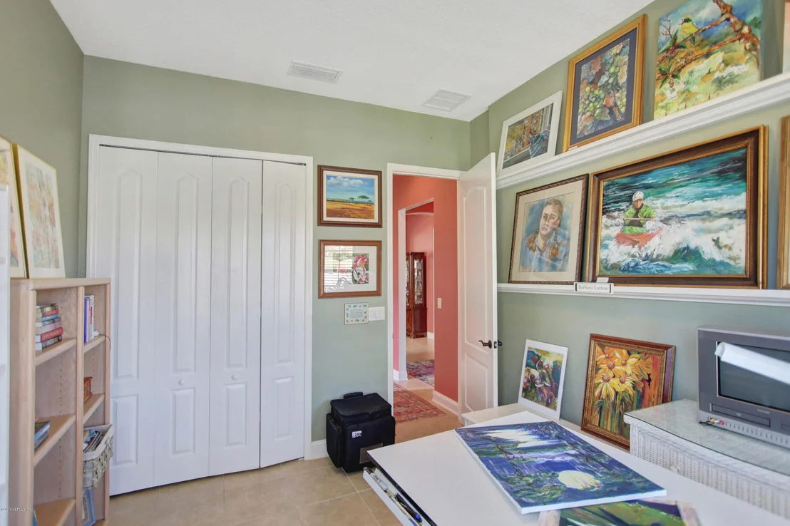 Photo of 441 N LEGACY Trail