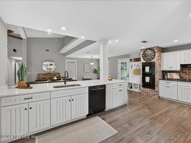 Photo of 1161 WHISPERING PINES Road