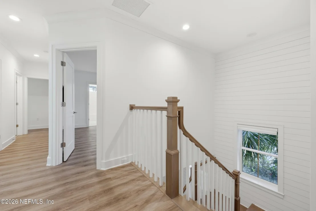 Photo of 264 OCEAN Boulevard