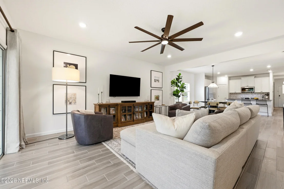 Photo of 28 GLORIETA Drive