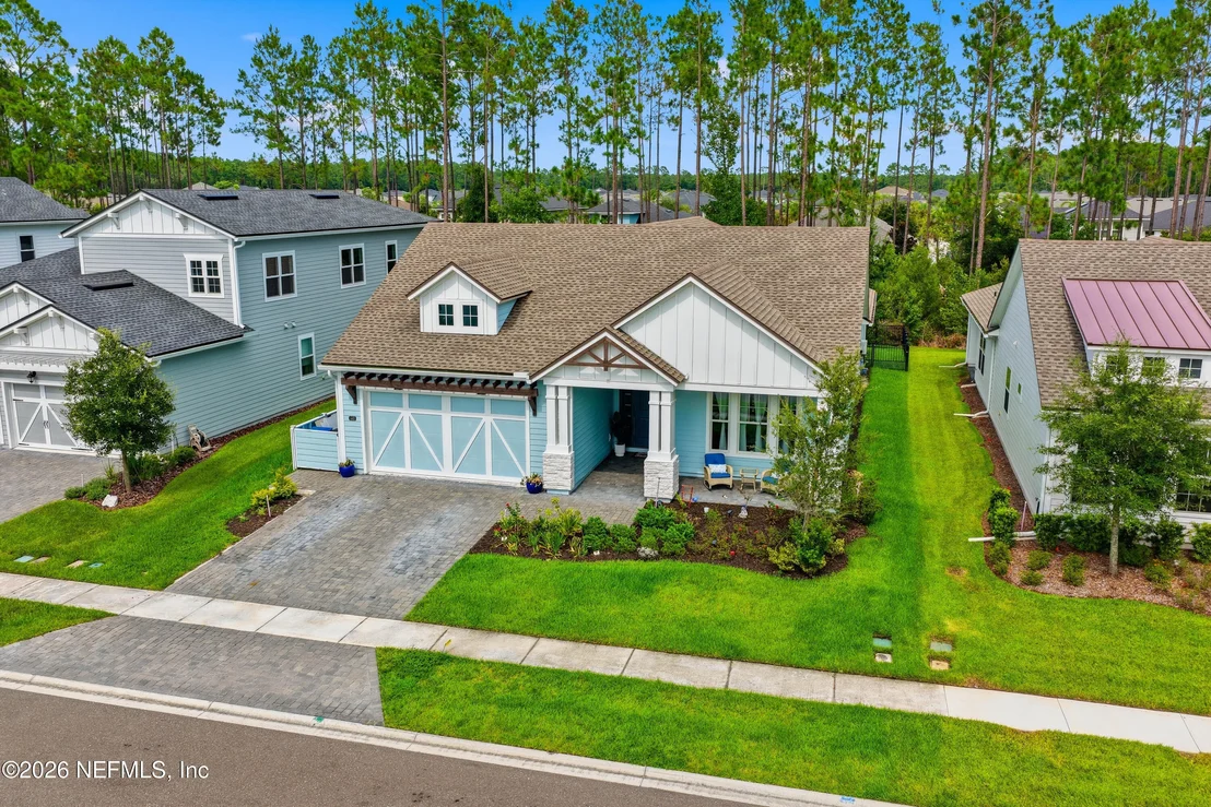 Photo of 448 PINE HAVEN Drive