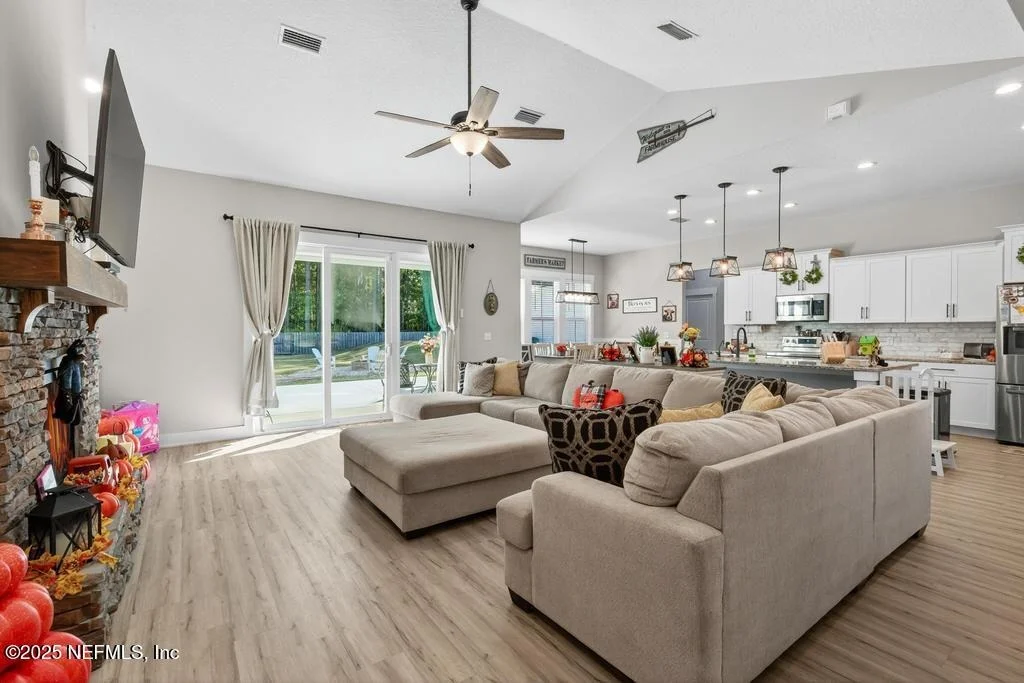 Photo of 75774 EDWARDS Road