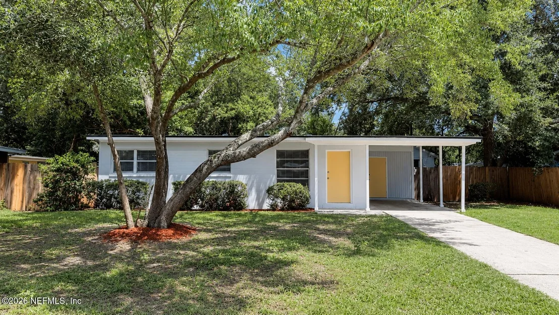 Photo of 2219 MONTEAU Drive
