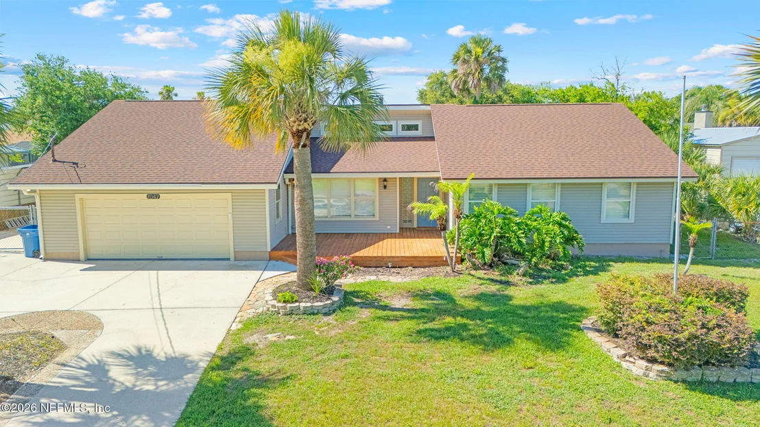 Photo of 7047 RIVERCREST Drive