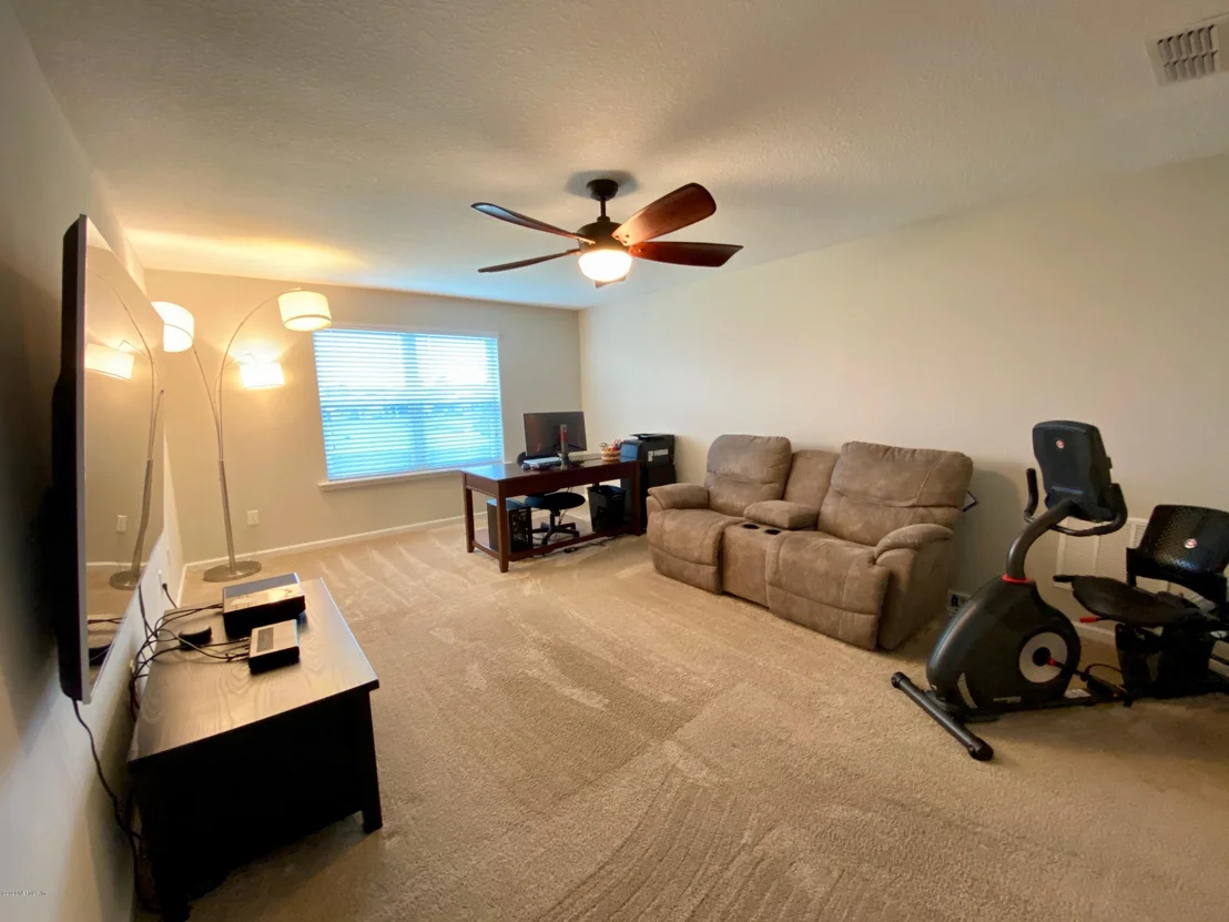 Photo of 114 MERCUTIO Lane