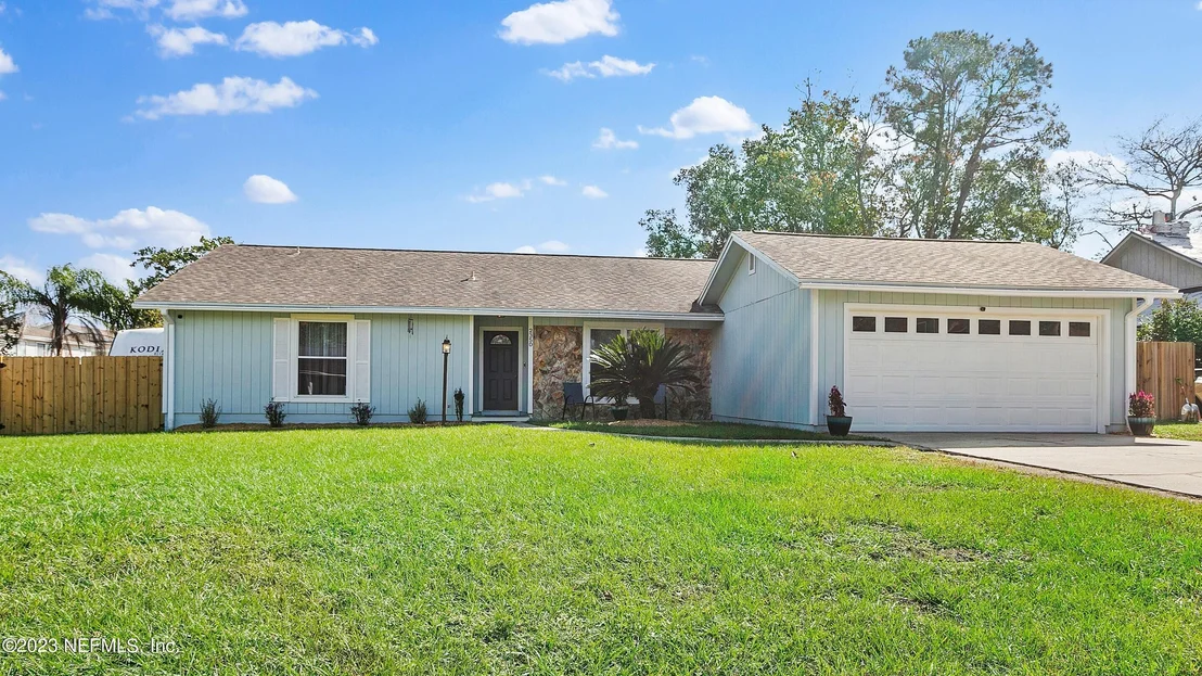 Photo of 2350 STONEBRIDGE Drive