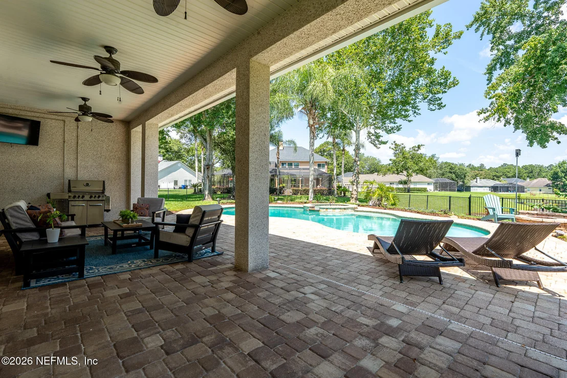 Photo of 824 BUGLE BRANCH Way