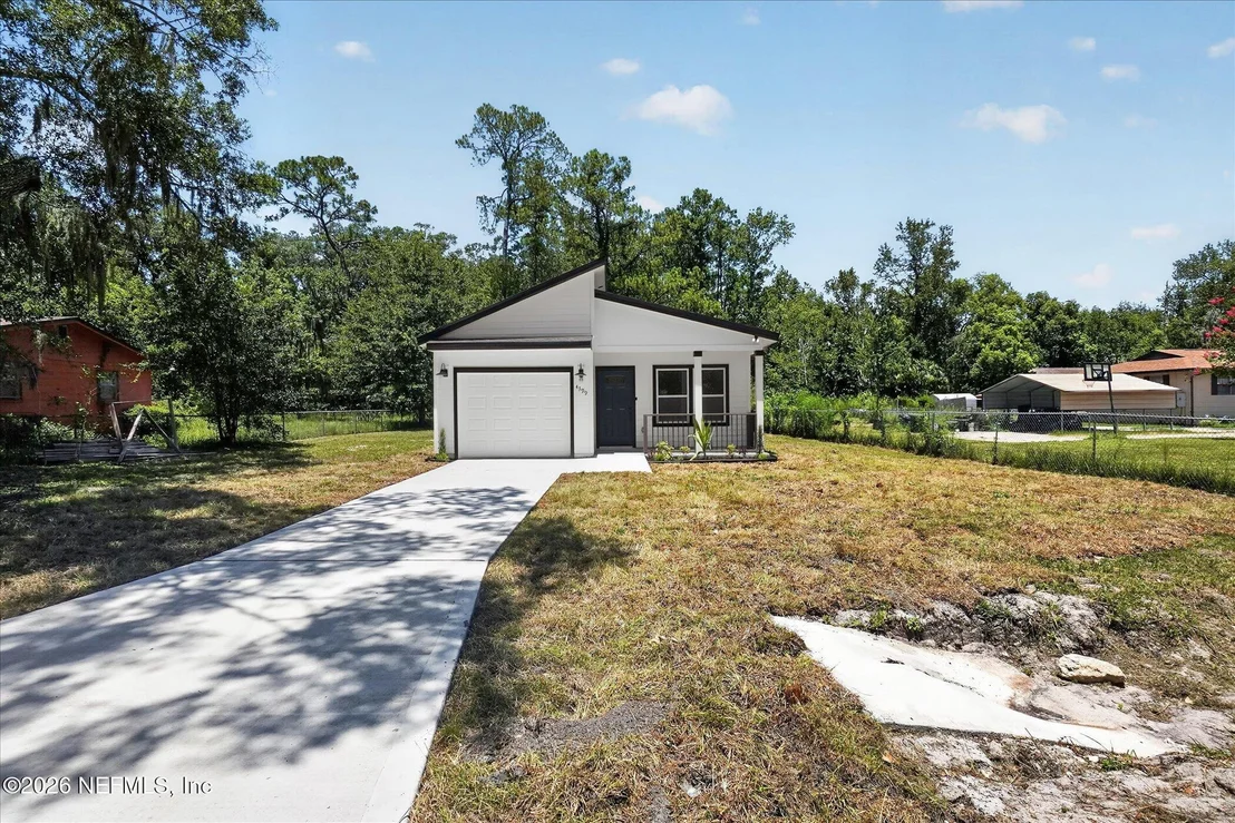 Photo of 4399 KENNDLE Road