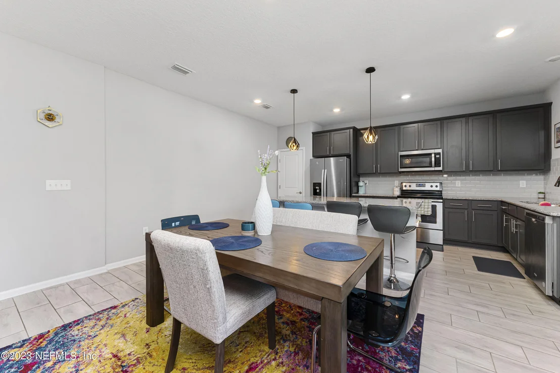 Photo of 1414 KNUDSON Drive