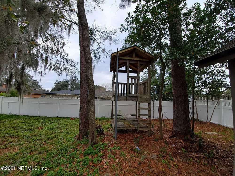 Photo of 1022 BIMINI Road