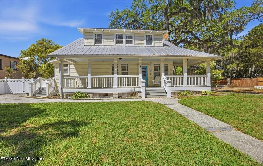 Photo of 18 ESTEY Street