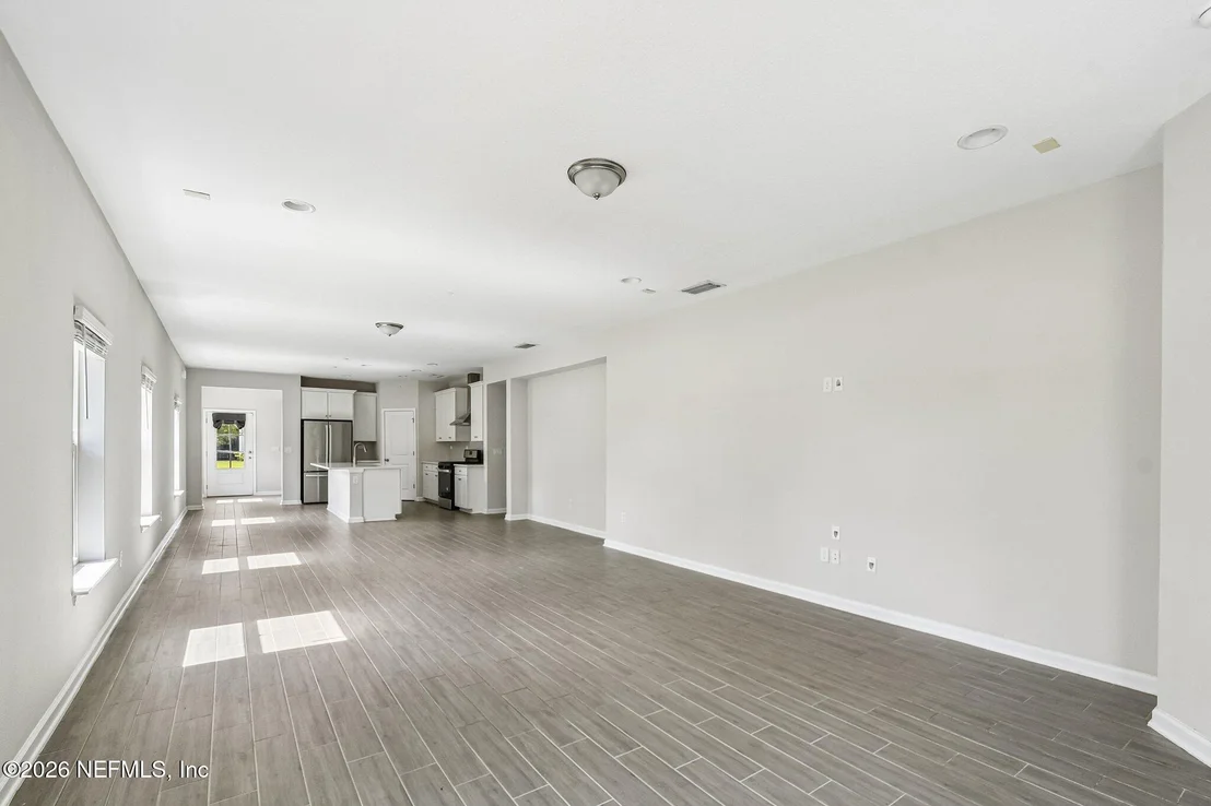 Photo of 184 WINEBERRY Lane