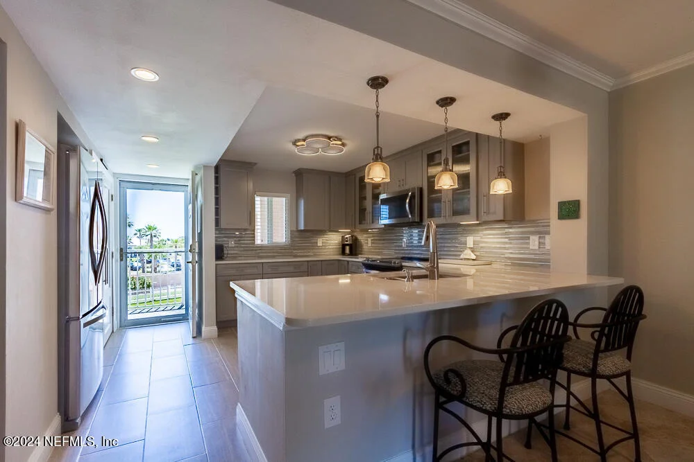 Photo of Unit 303 at 4 OCEAN TRACE Road