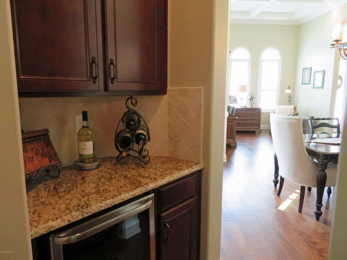 Photo of 106 AVERLEY Way