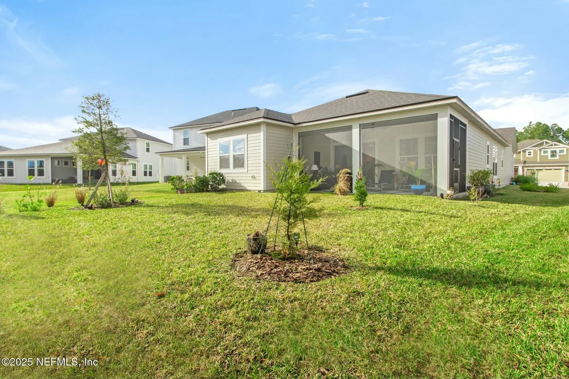 Photo of 226 SILKGRASS Place