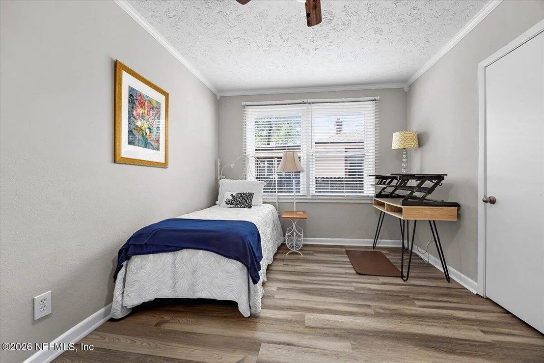 Photo of 1503 PERSHING Road
