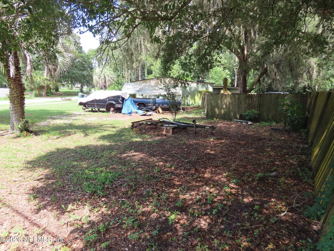 Photo of 2295 LAKE Drive