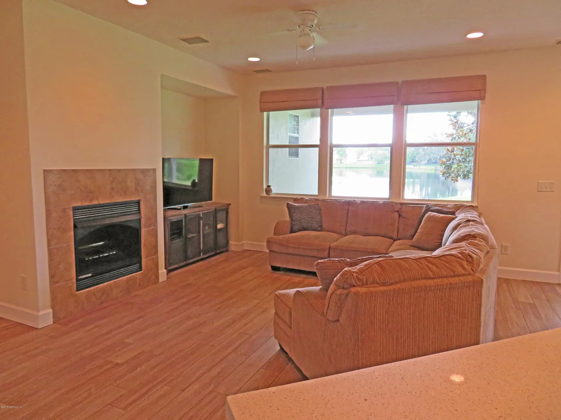 Photo of 108 CROWN WHEEL Circle