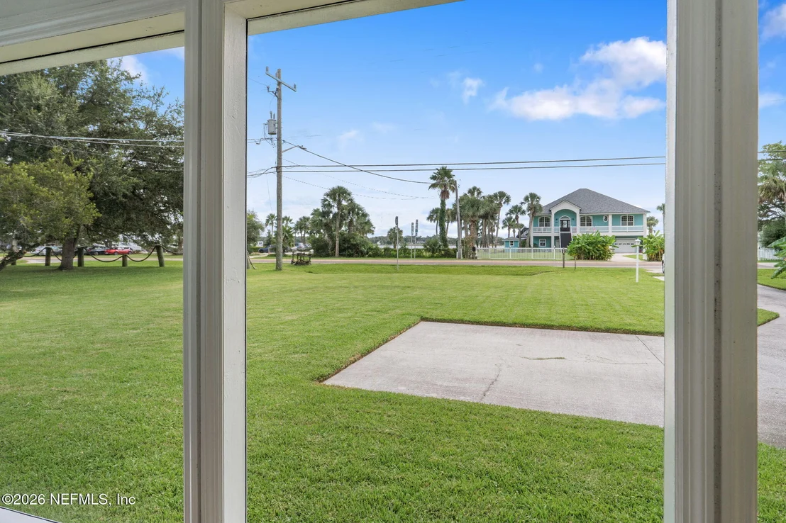 Photo of 9479 HECKSCHER Drive