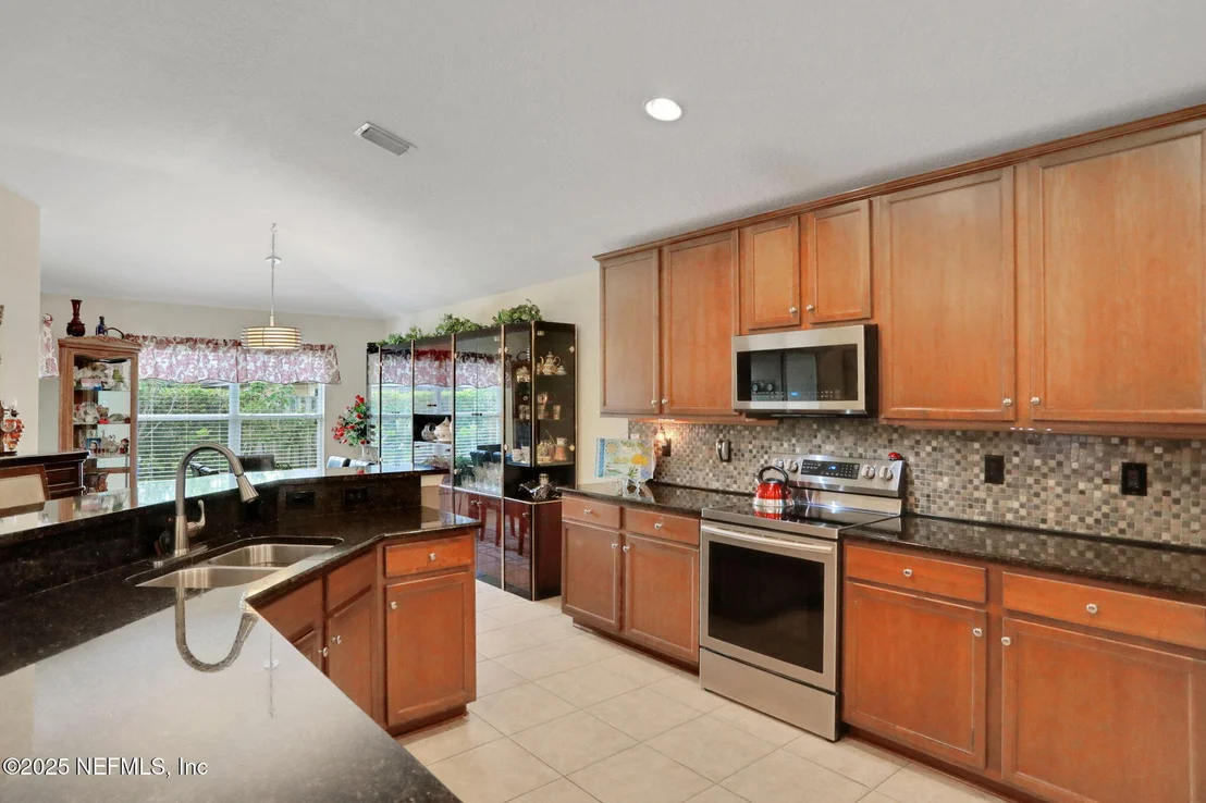 Photo of 4620 PINE LAKE Drive