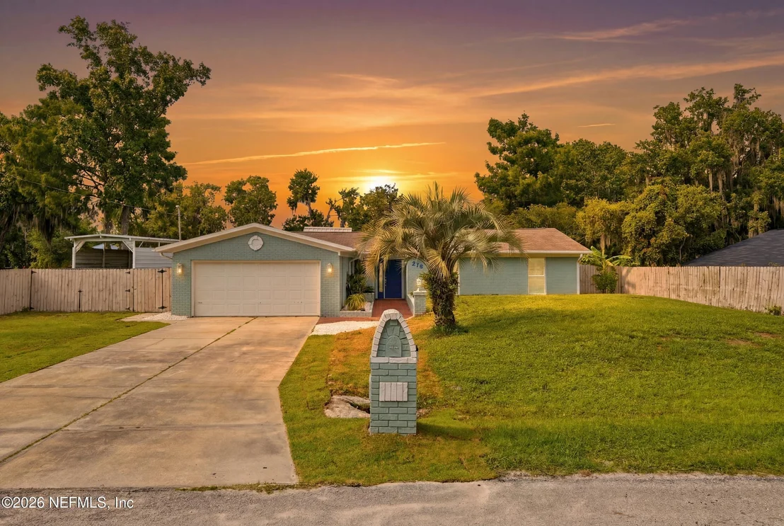 Photo of 276 HARBOR Drive