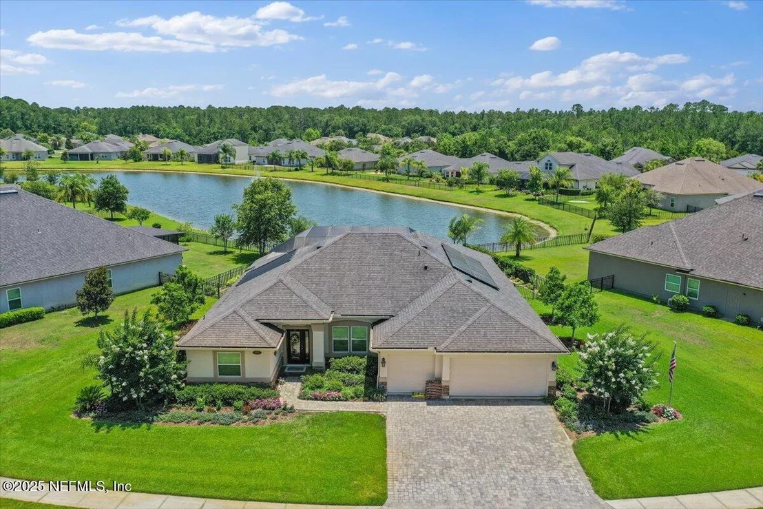 Photo of 253 PARKWOOD Circle