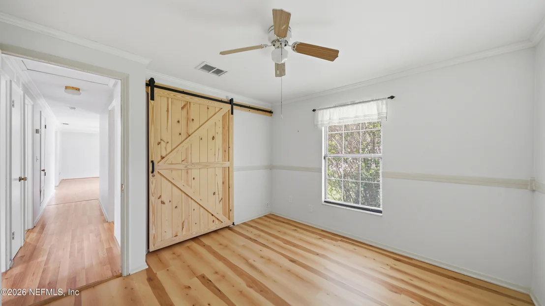 Photo of 1633 MARY BETH Drive
