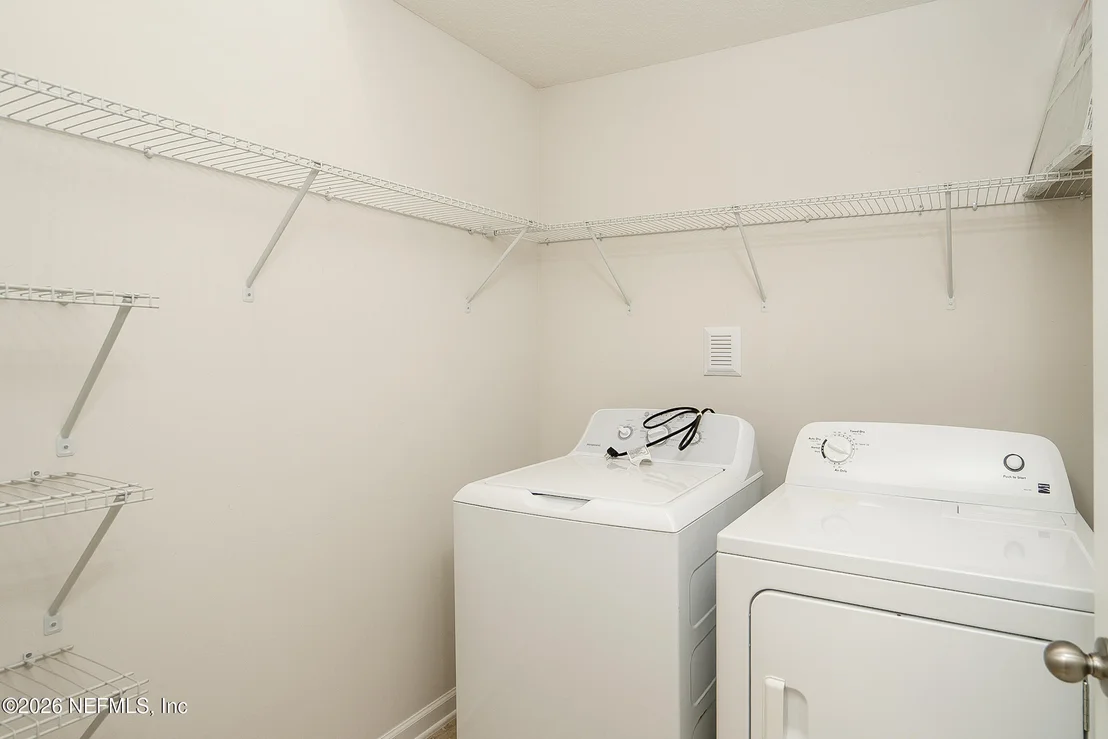 Photo of 132 MONROE Avenue