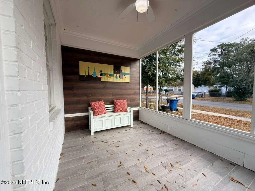 Photo of 862 BUNKER HILL Boulevard