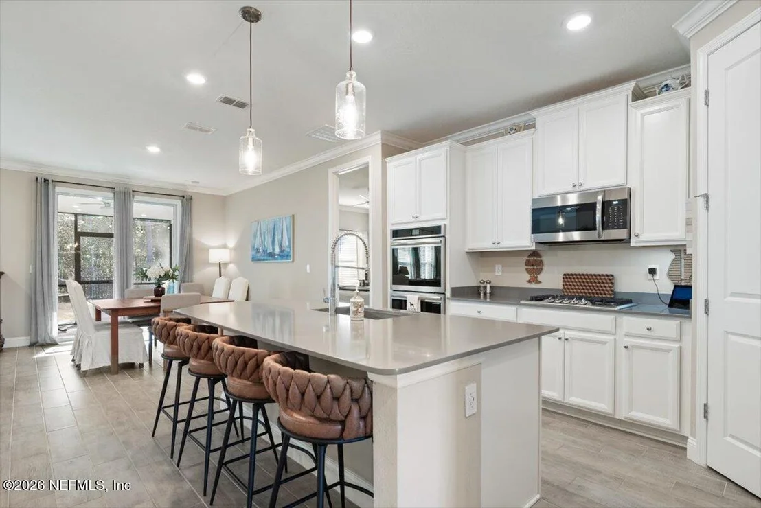 Photo of 700 STILLWATER Boulevard