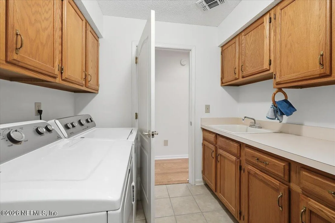 Photo of 8213 HAMPTON LAKE Lane