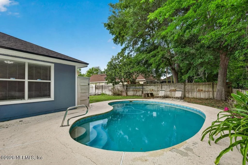 Photo of 6725 BEATRIX Drive