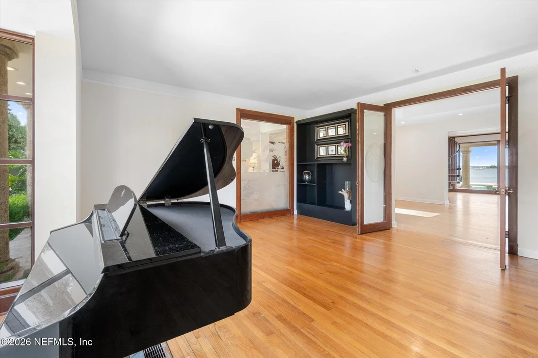 Photo of 49 DOLPHIN Drive