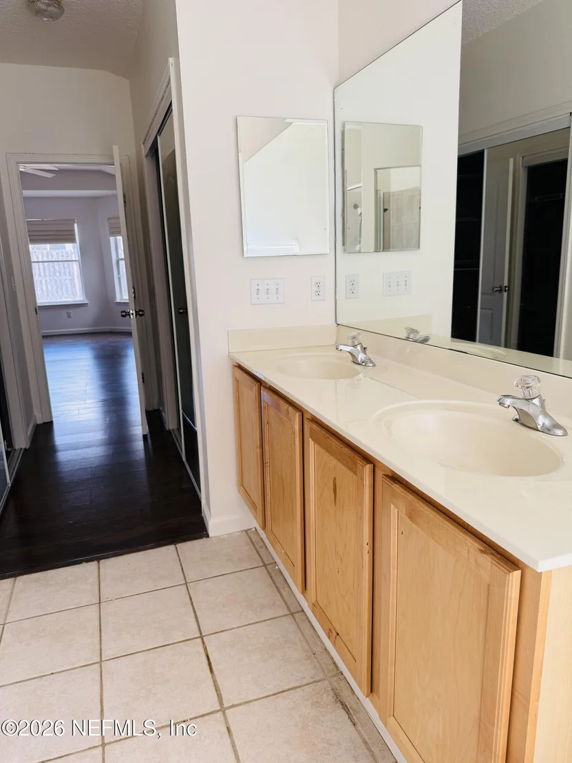 Photo of 3435 LAUREL LEAF Drive