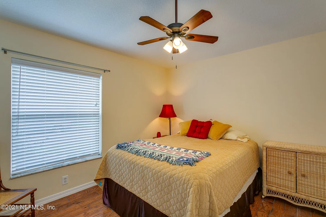 Photo of 453 ISLAND VIEW Circle
