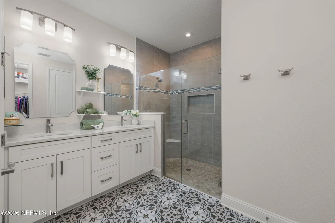 Photo of 236 LADYSLIPPER Drive
