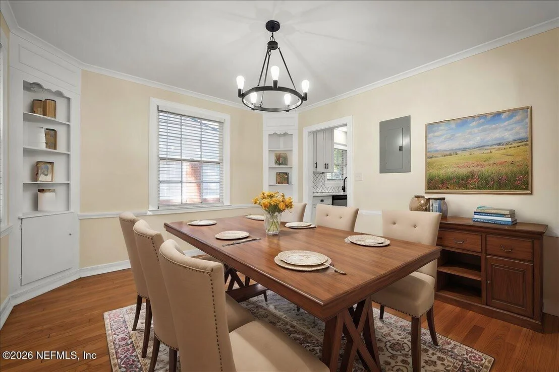 Photo of 1639 PARRISH Place