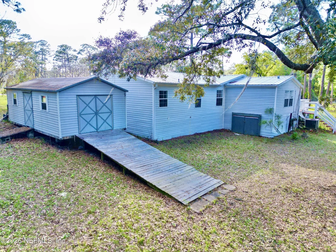 Photo of 129 CRYSTAL LAKE Drive