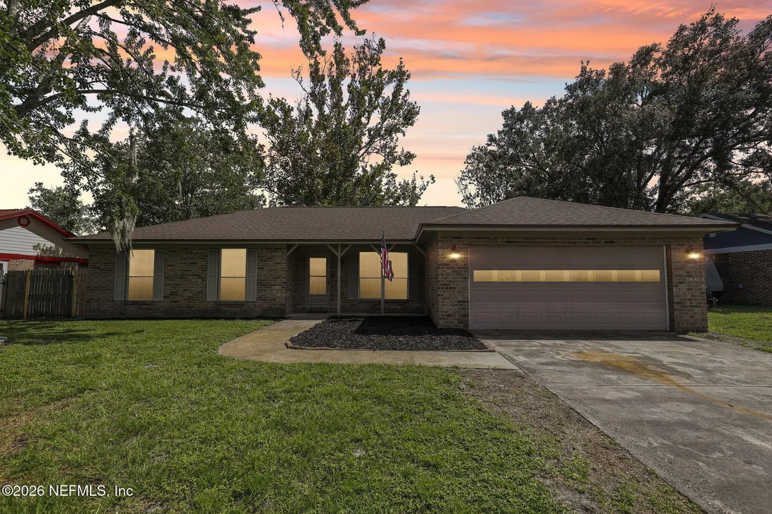 Photo of 2387 PERTH Drive