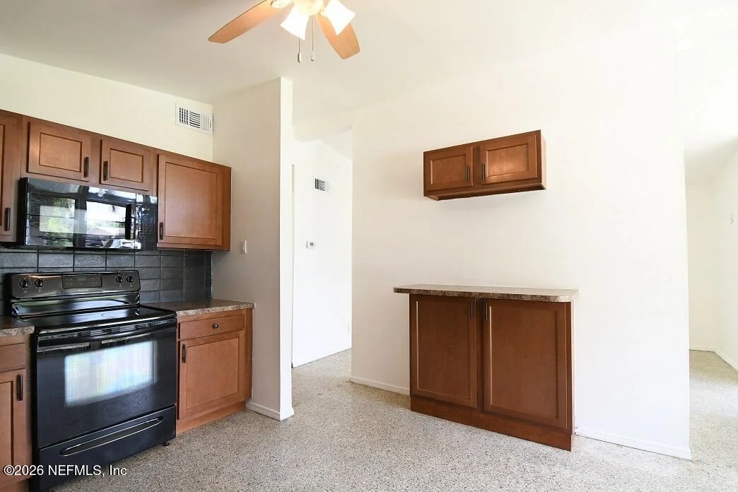 Photo of 7435 BAMBERG Road
