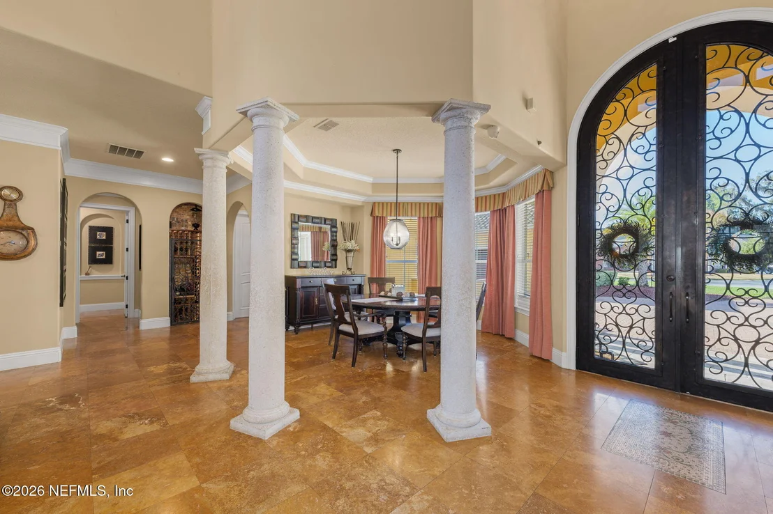 Photo of 1615 SILVER LEAF Way