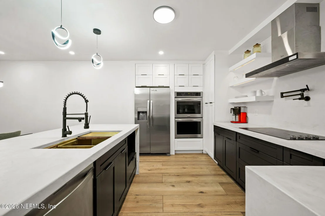 Photo of 9741 BRADLEY Road