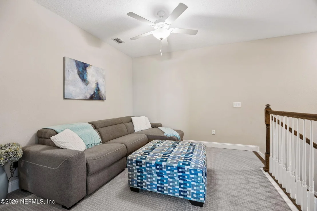 Photo of 323 ASPINWALL Parkway
