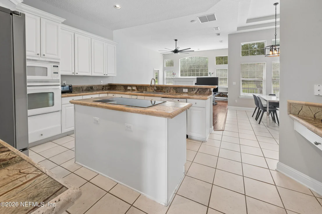 Photo of 698 CHERRY GROVE Road