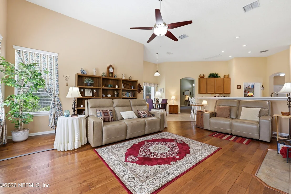 Photo of 1005 DOVE HOUSE Lane