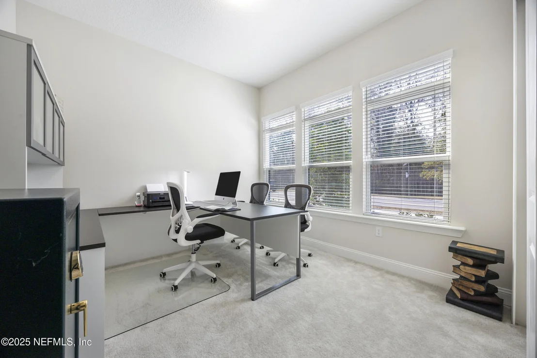 Photo of 9819 FILAMENT Boulevard