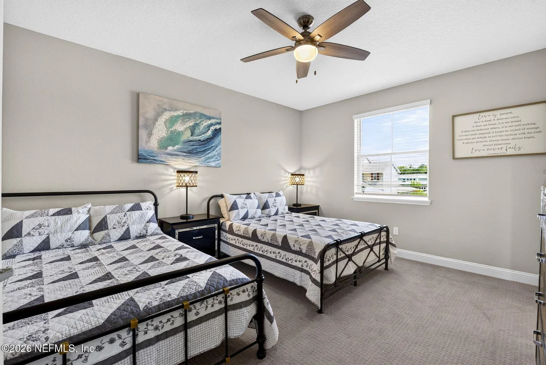 Photo of 186 AZURA Point