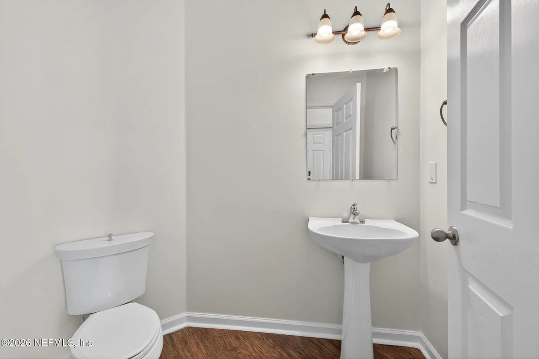 Photo of 304 N HIDDEN TREE Drive
