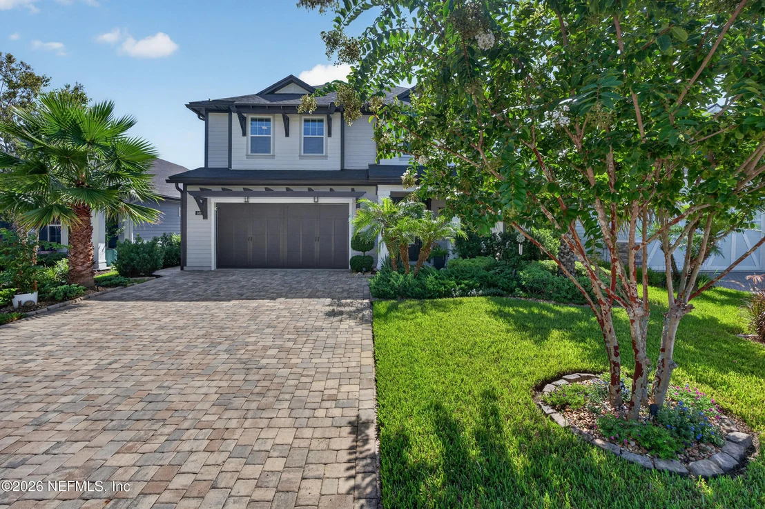 Photo of 381 PARKBLUFF Circle