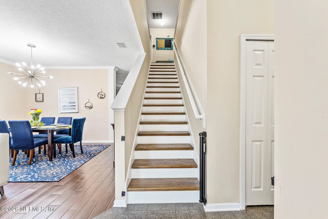 Photo of 425 FORT DRUM Court